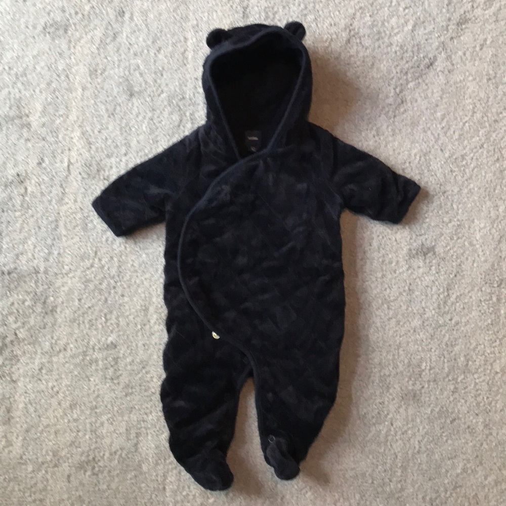 Navy velvet bear bunting